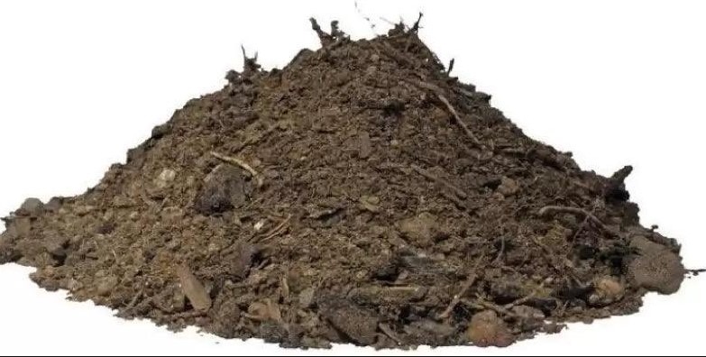 Export-ready cow dung powder packed in 25 KG polypropylene bags for international shipment