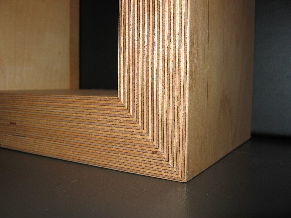 BWR Grade Plywood IS:303 (12mm Hardwood Core)