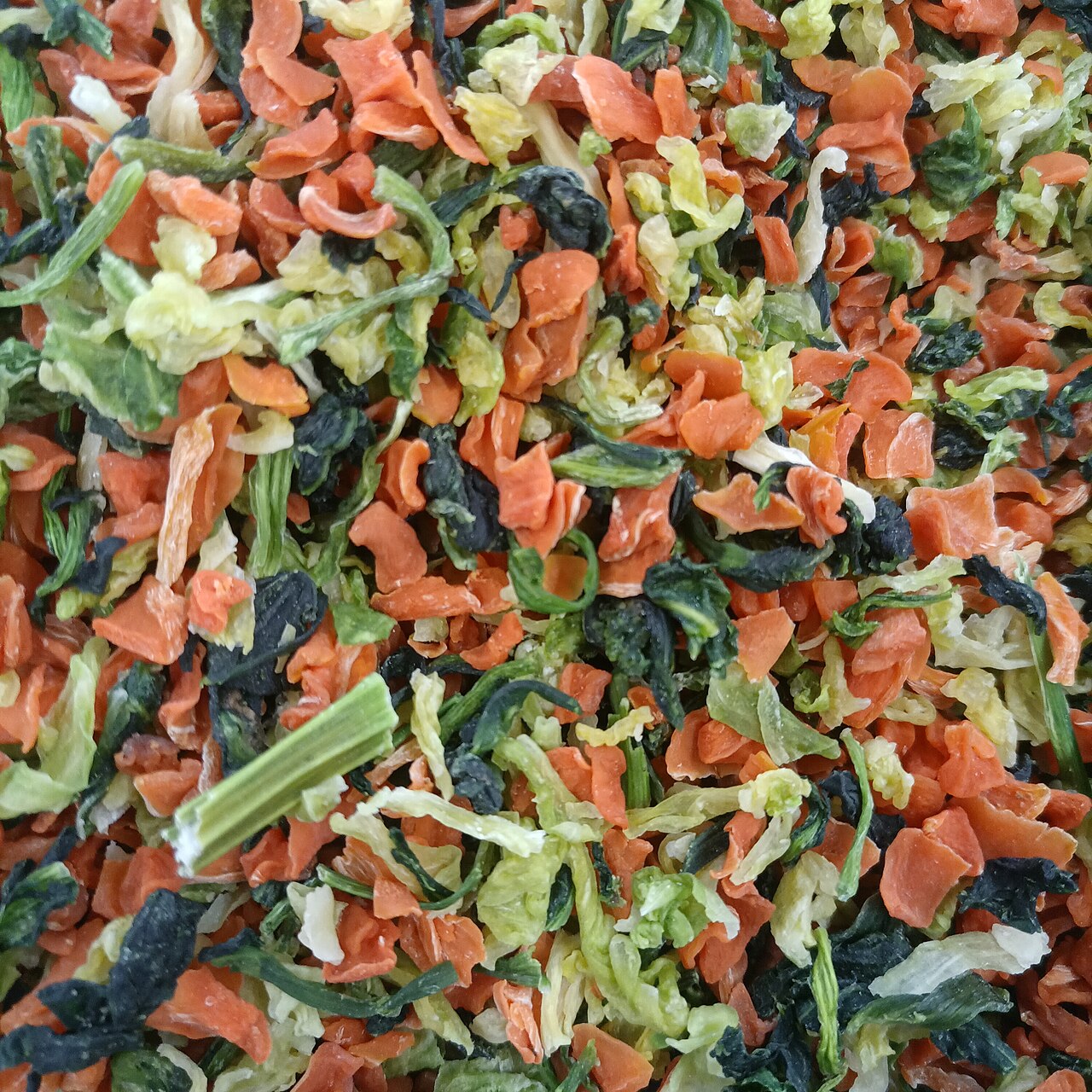 Dehydrated Carrot Flakes (Cube 5x5mm)