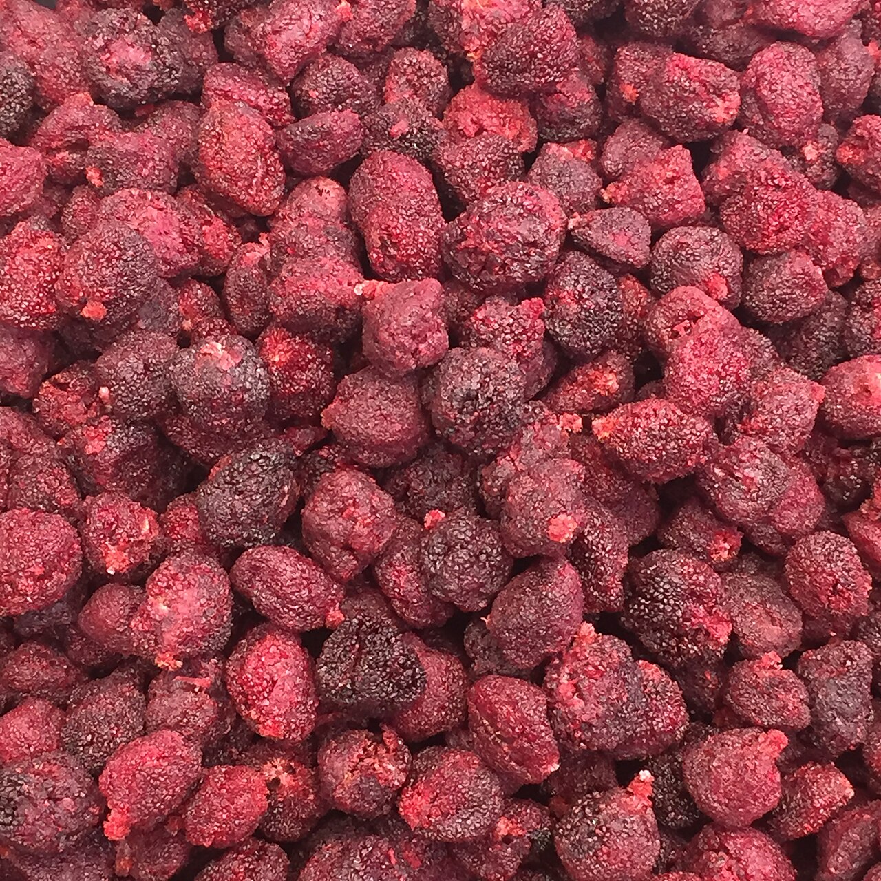 Freeze-Dried Strawberry Slices (Tart Sweet)