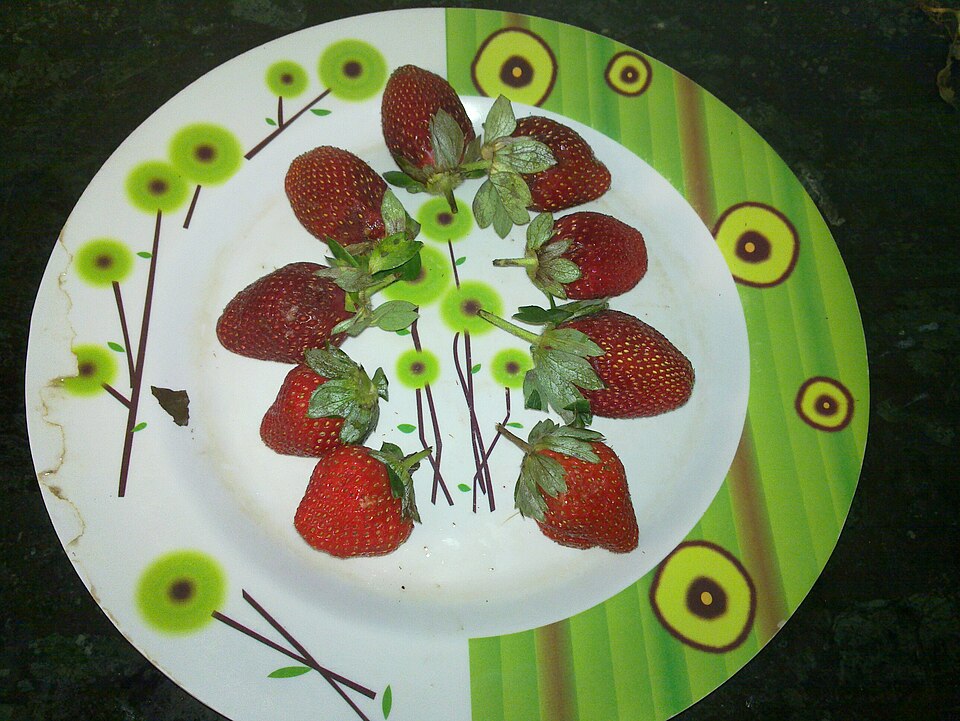 IQF Whole Strawberries (Calibrated 25mm-35mm)
