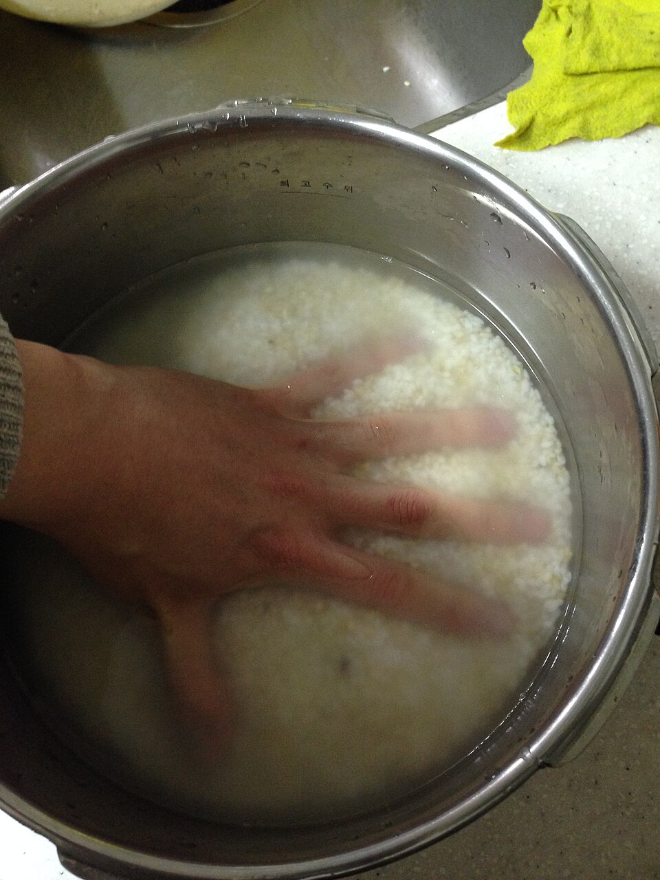 IR64 Parboiled Rice 25% Broken
